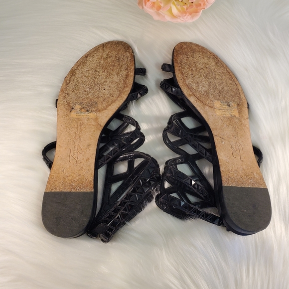 VINCE CAMUTO IMAGINE GLADIATOR SANDALS size 6.5 - Picture 11 of 16